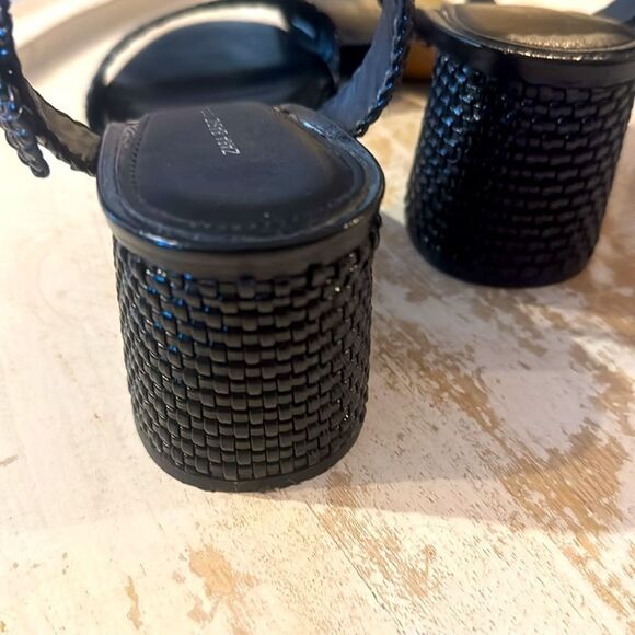 LIKE NEW Zara Black Wide Round Block Heeled Woven Sandals from 2019-Size 7.5/38 - Picture 8 of 15